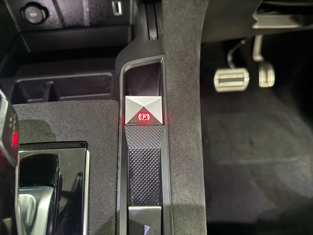 Used DS Automobiles DS 7 Crossback 2019 for sale - 77369894: Photo 41