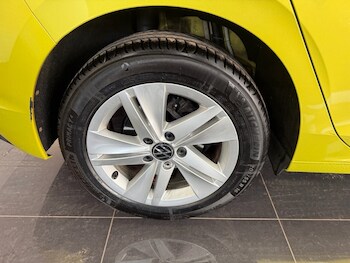 Used Volkswagen Golf 2021 for sale - 78874930: Photo