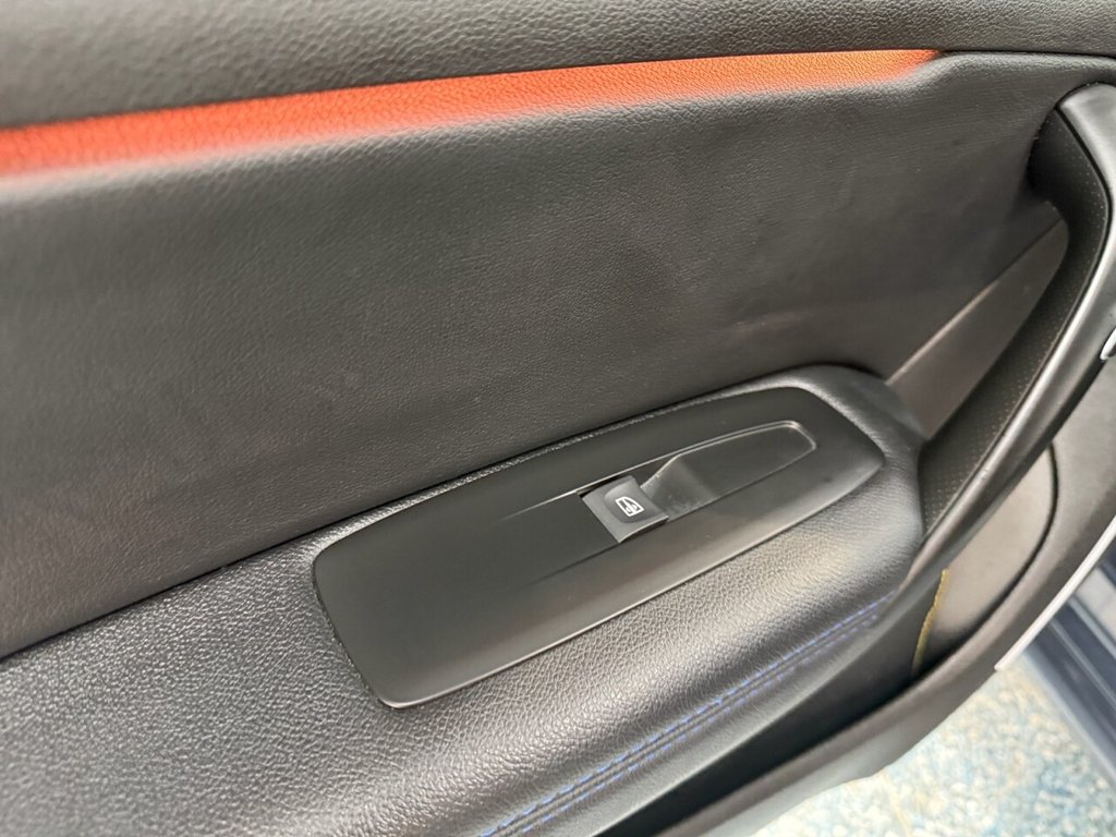 Used Renault Megane 2018 for sale - 76776670: Photo 18