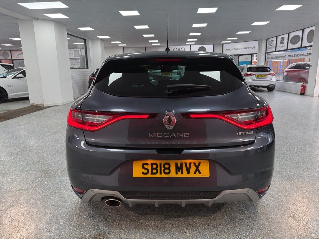Used Renault Megane 2018 for sale - 76776670: Photo 21