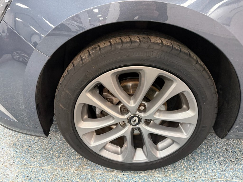 Used Renault Megane 2018 for sale - 76776670: Photo 27