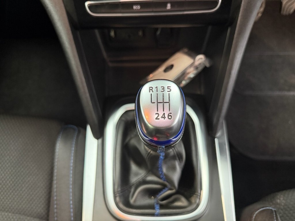 Used Renault Megane 2018 for sale - 76776670: Photo 43