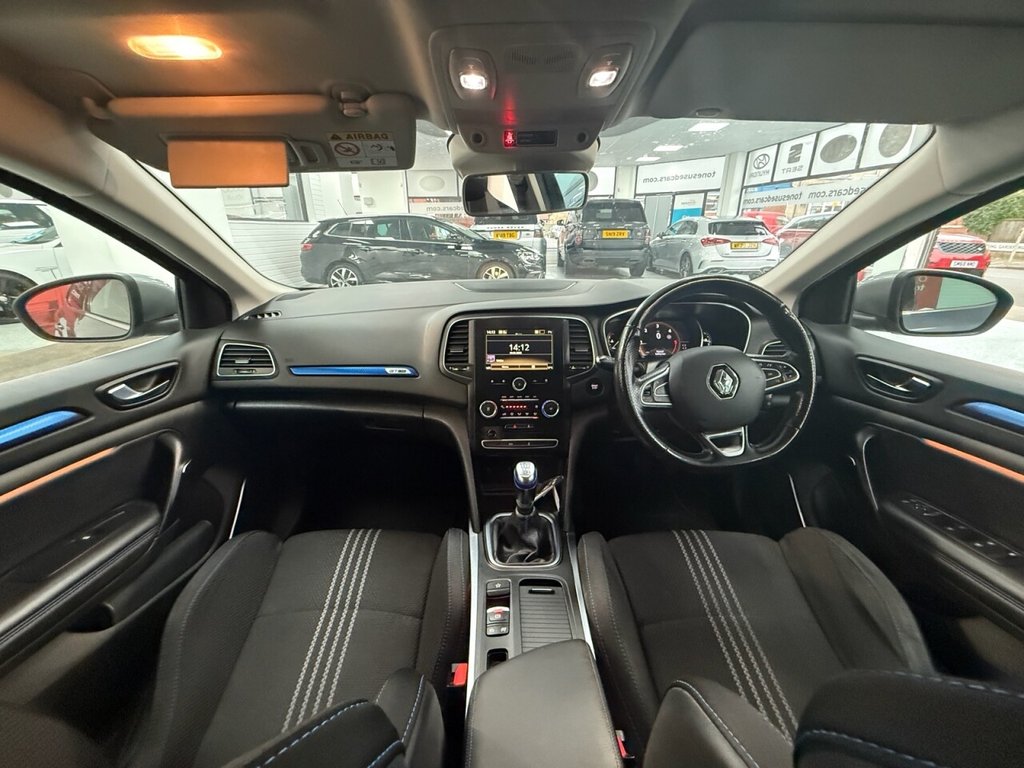 Used Renault Megane 2018 for sale - 76776670: Photo 7