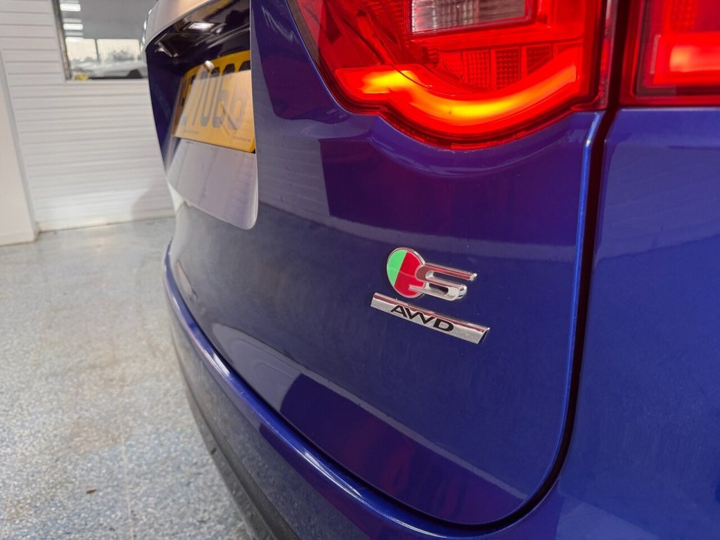 Used Jaguar F-Pace 2018 for sale - 76776621: Photo 10