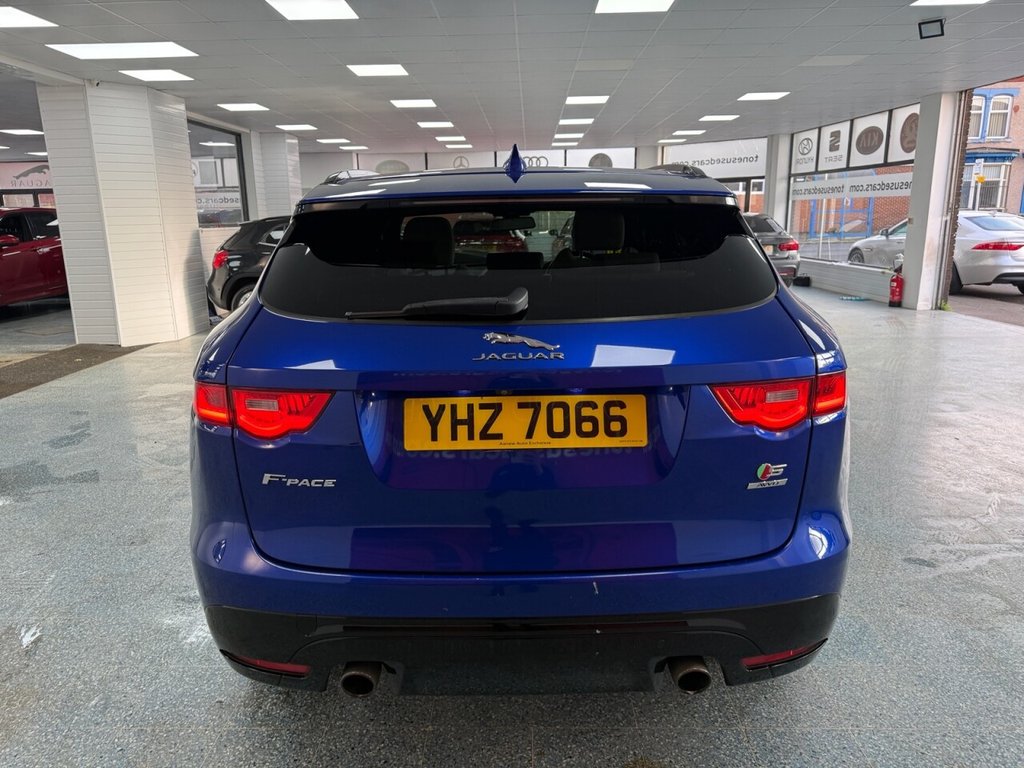 Used Jaguar F-Pace 2018 for sale - 76776621: Photo 16