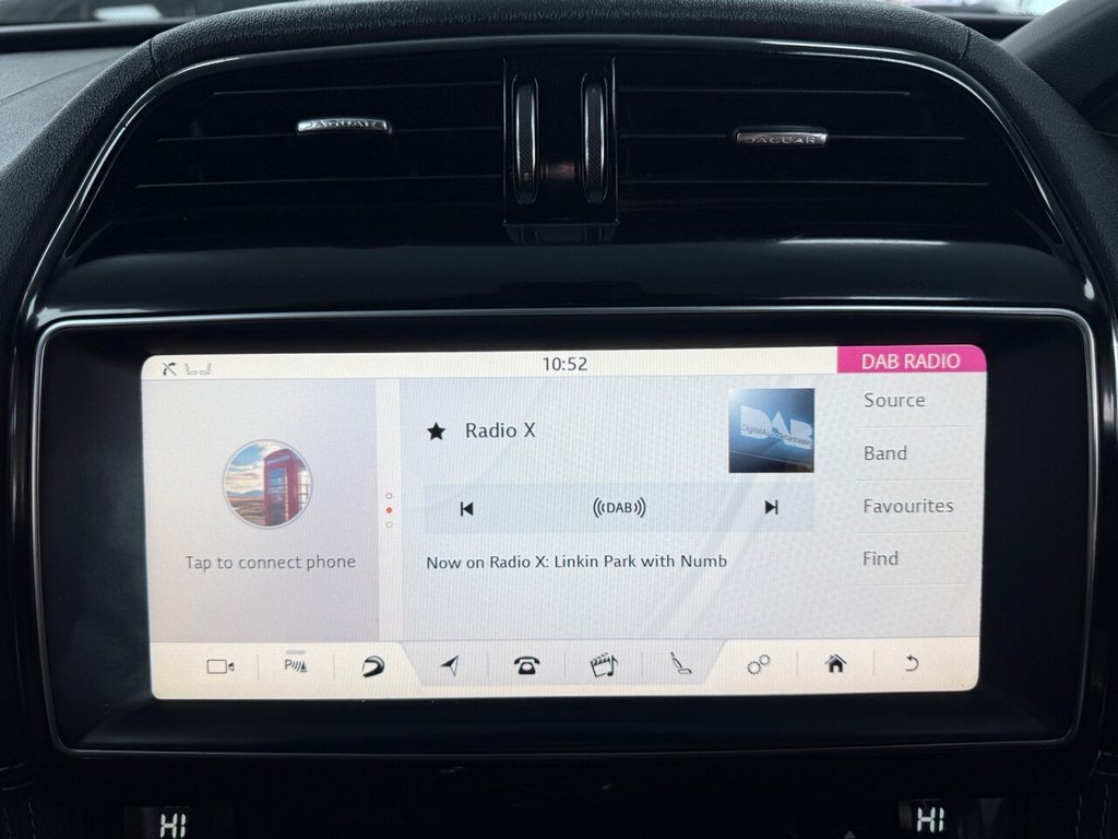 Used Jaguar F-Pace 2018 for sale - 76776621: Photo 42