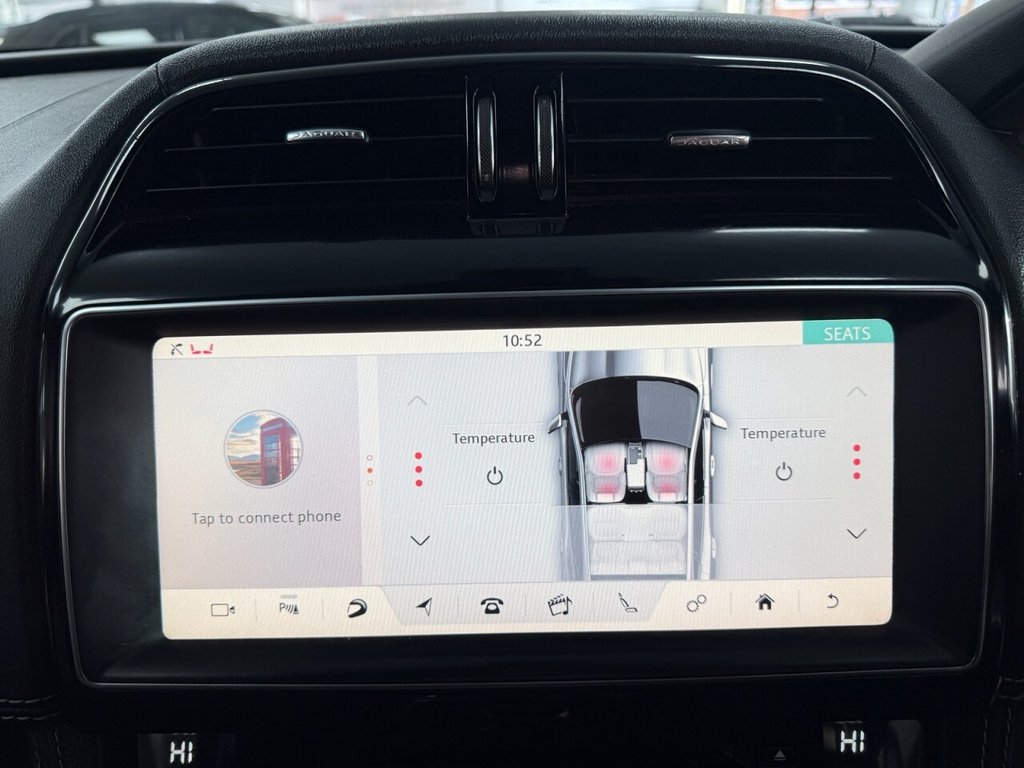 Used Jaguar F-Pace 2018 for sale - 76776621: Photo 43