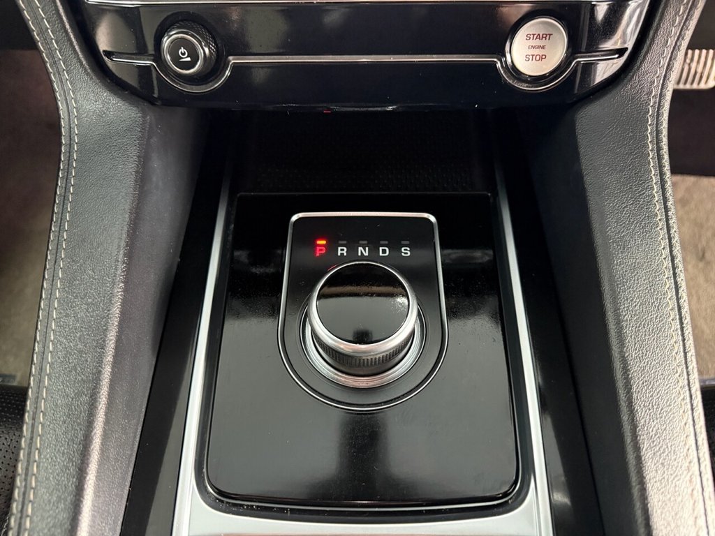 Used Jaguar F-Pace 2018 for sale - 76776621: Photo 49