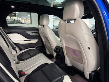 Used Jaguar F-Pace 2018 for sale - 76776621: Photo