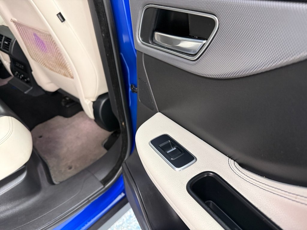 Used Jaguar F-Pace 2018 for sale - 76776621: Photo 6