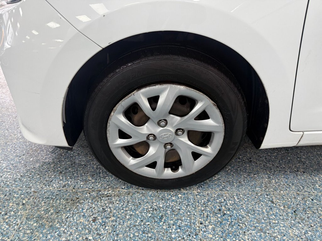 Used Hyundai i10 2019 for sale - 76776622: Photo 16