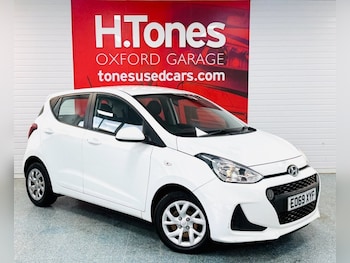 Used Hyundai i10 2019 for sale - 76776622: Photo