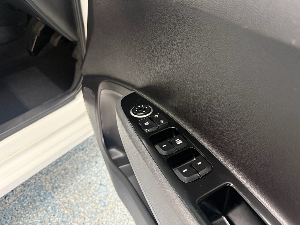 Used Hyundai i10 2019 for sale - 76776622: Photo 22