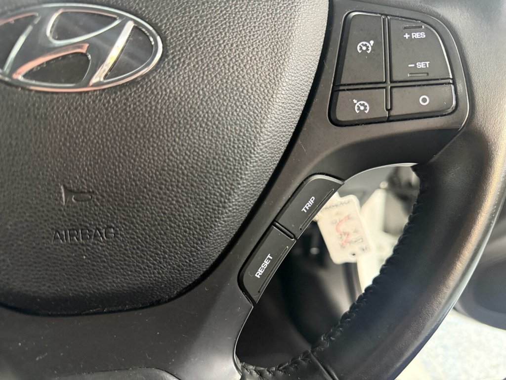 Used Hyundai i10 2019 for sale - 76776622: Photo 28