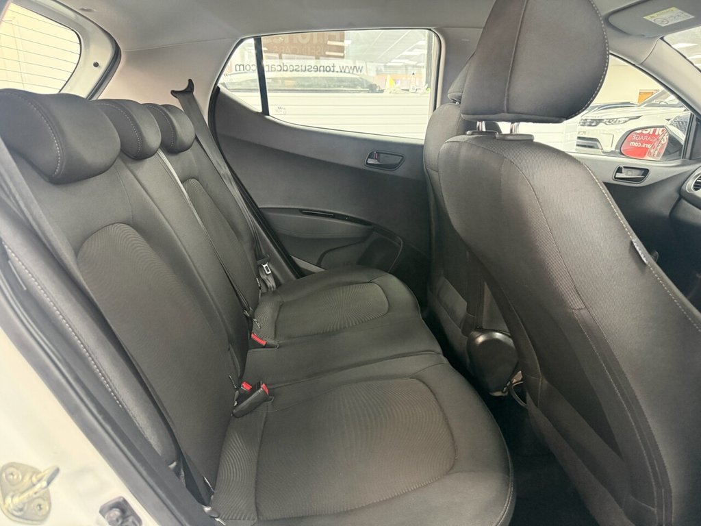 Used Hyundai i10 2019 for sale - 76776622: Photo 5