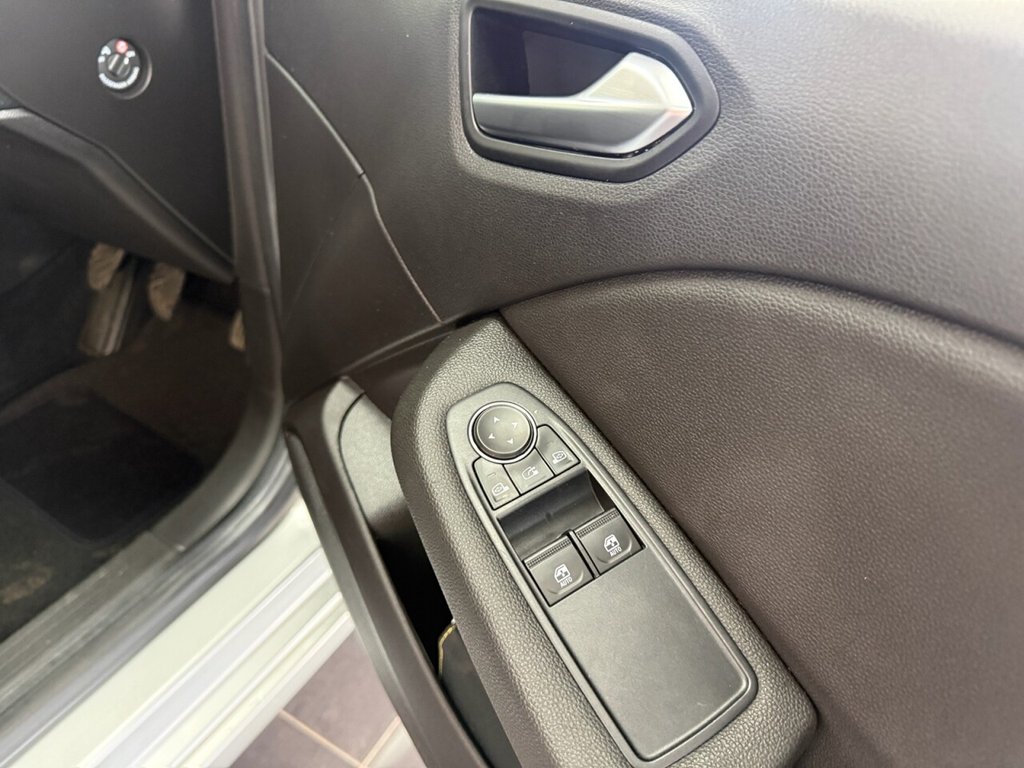 Used Renault Clio 2020 for sale - 77953089: Photo 22