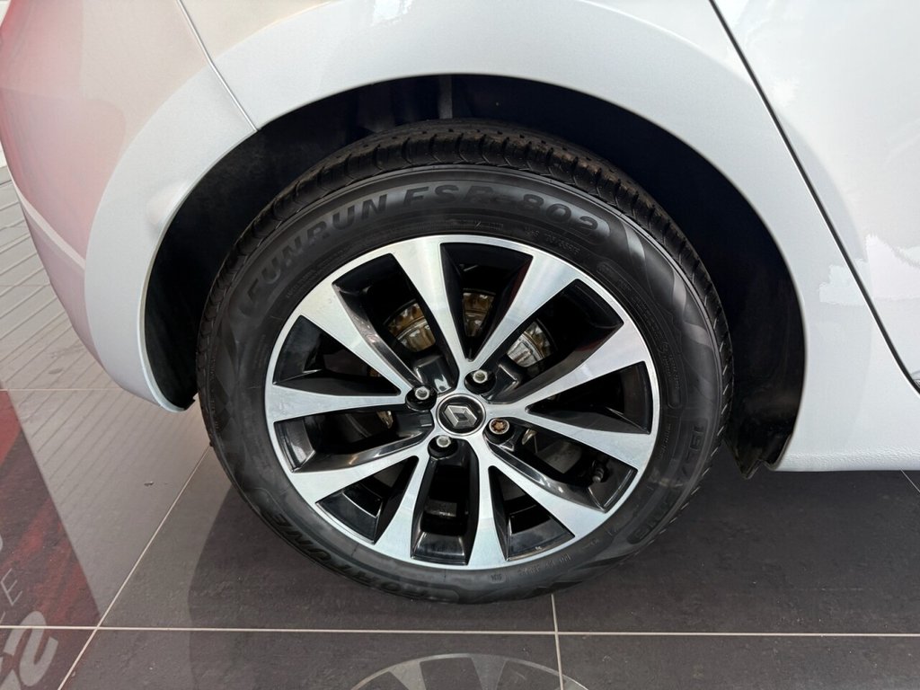 Used Renault Clio 2020 for sale - 77953089: Photo 3