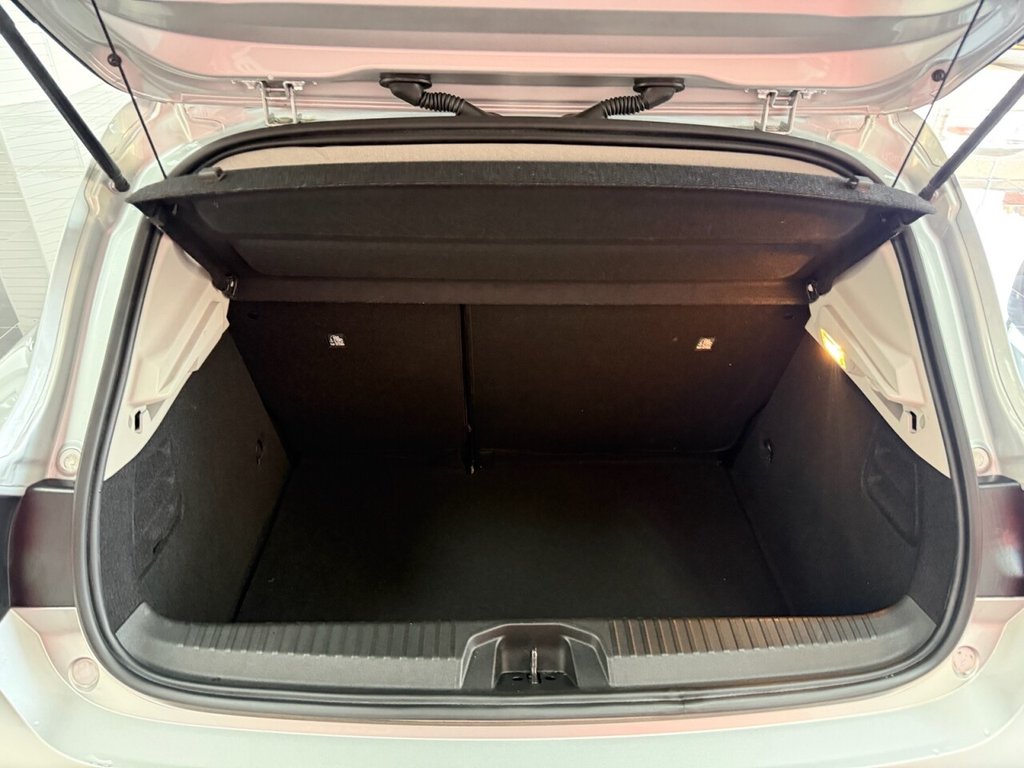 Used Renault Clio 2020 for sale - 77953089: Photo 8