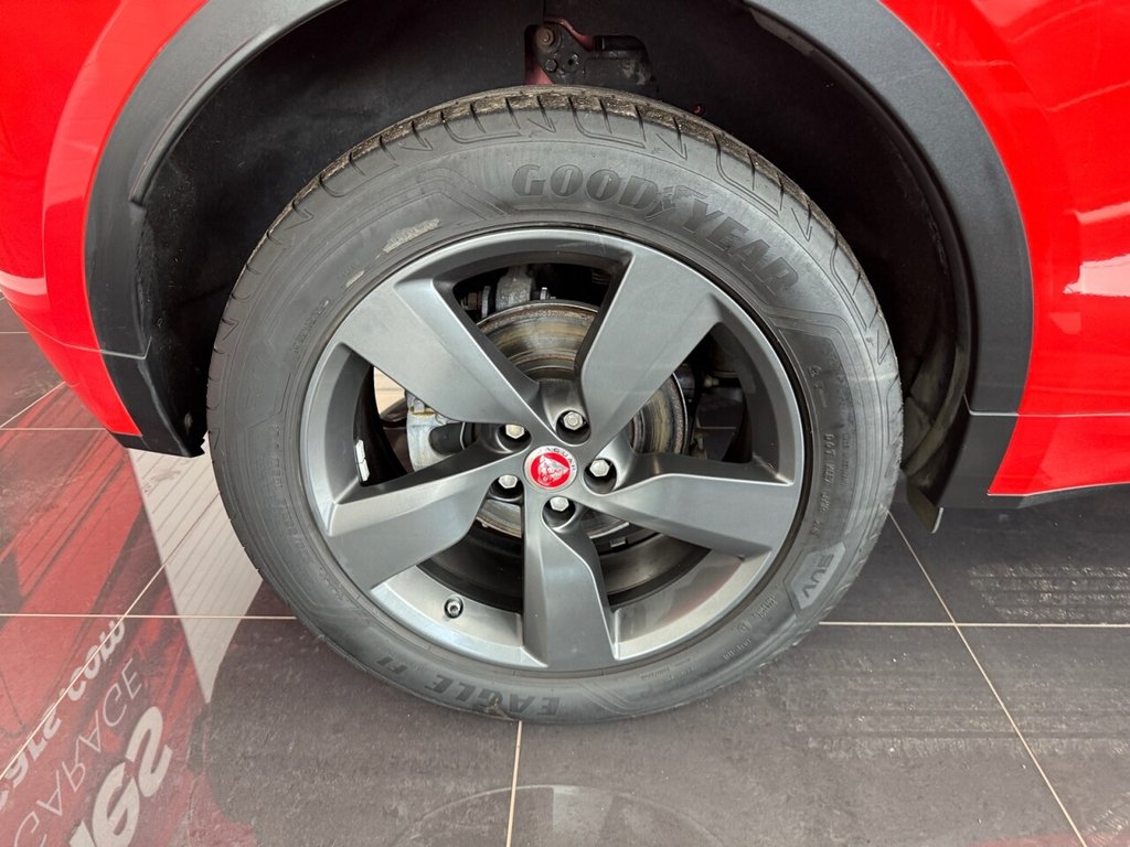 Used Jaguar E-Pace 2019 for sale - 78200541: Photo 3