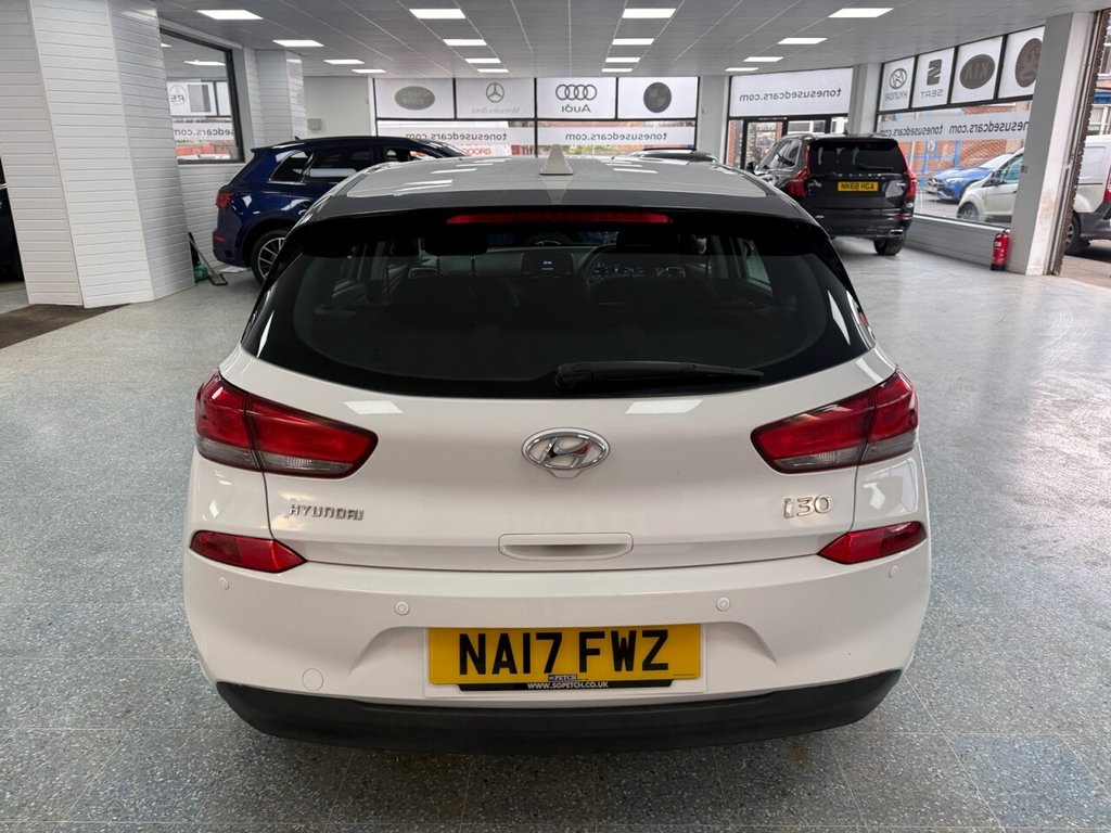 Used Hyundai i30 2017 for sale - 77780224: Photo 11