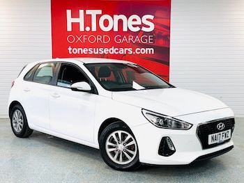 Used Hyundai i30 2017 for sale - 77780224: Photo