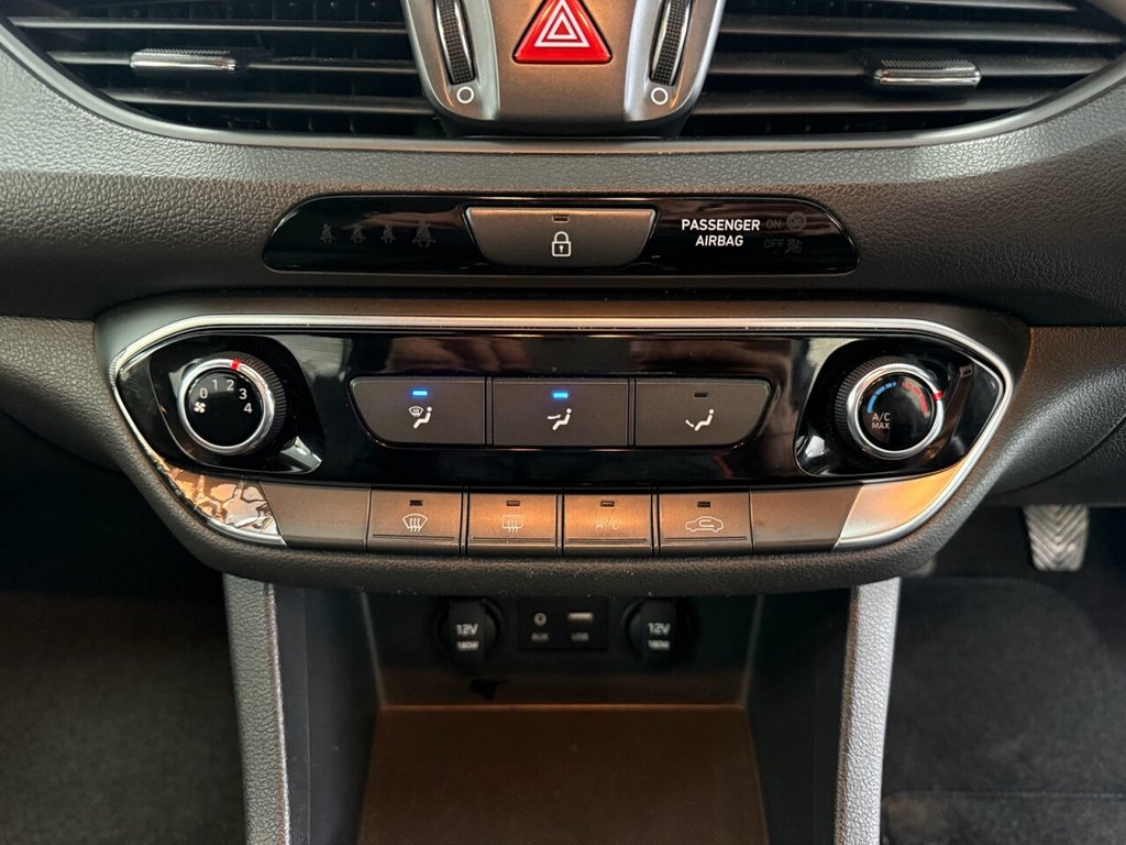 Used Hyundai i30 2017 for sale - 77780224: Photo 33