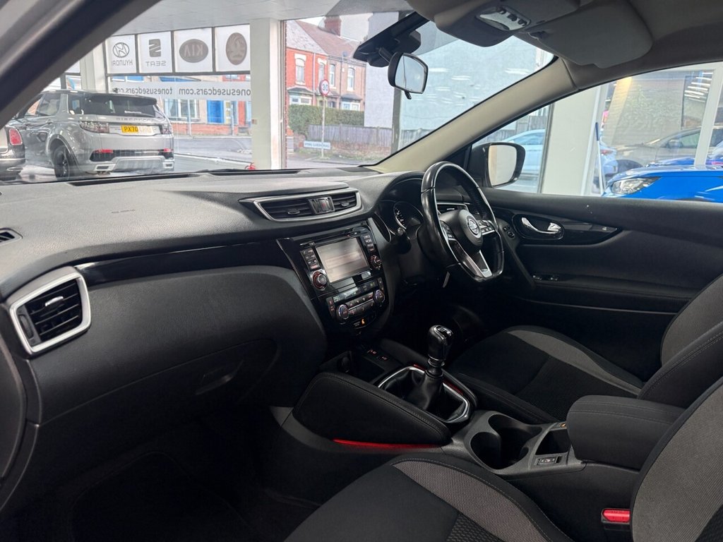 Used Nissan Qashqai 2017 for sale - 77177959: Photo 14
