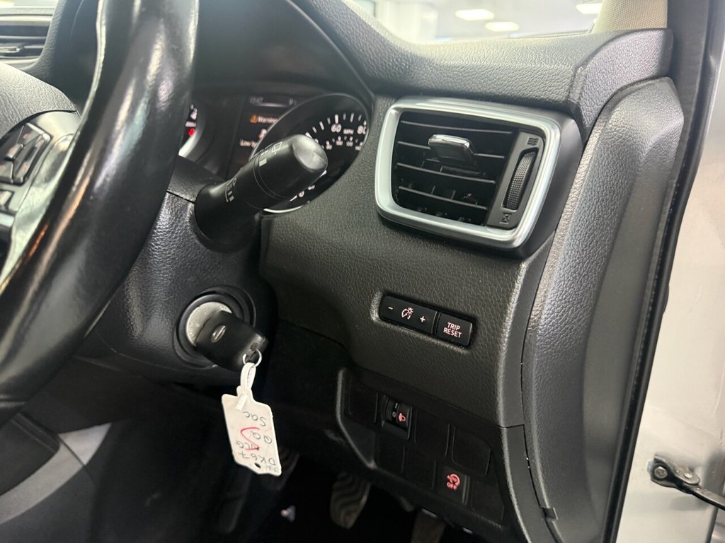 Used Nissan Qashqai 2017 for sale - 77177959: Photo 27