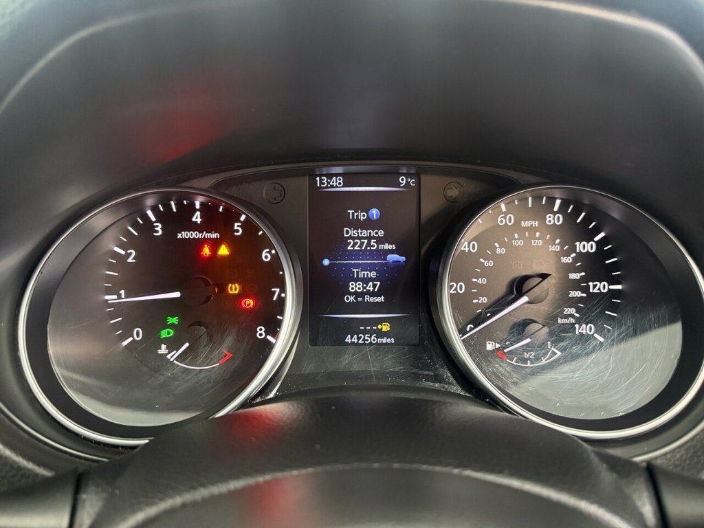 Used Nissan Qashqai 2017 for sale - 77177959: Photo 32