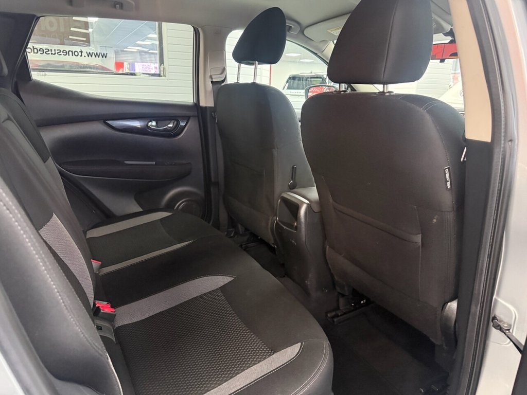 Used Nissan Qashqai 2017 for sale - 77177959: Photo 4