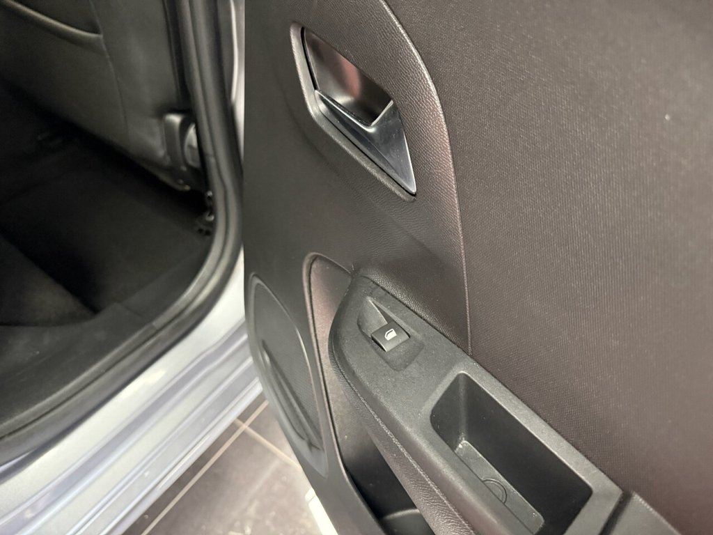 Used Vauxhall Corsa 2021 for sale - 77890966: Photo 6