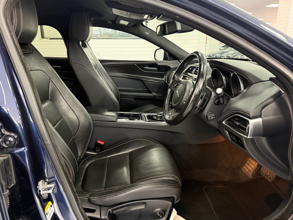 Used Jaguar XE 2017 for sale - 77341313: Photo 25