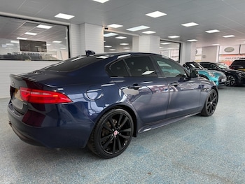 Used Jaguar XE 2017 for sale - 77341313: Photo