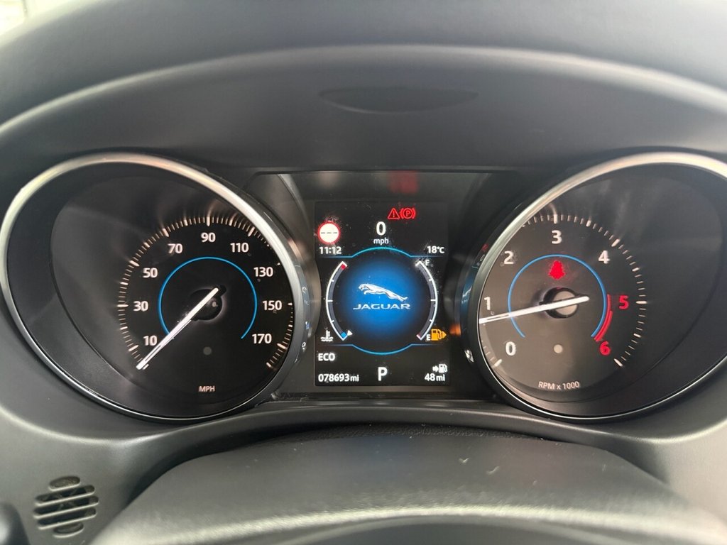 Used Jaguar XE 2017 for sale - 77341313: Photo 31