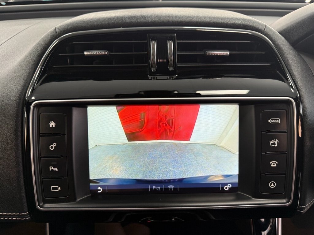 Used Jaguar XE 2017 for sale - 77341313: Photo 38