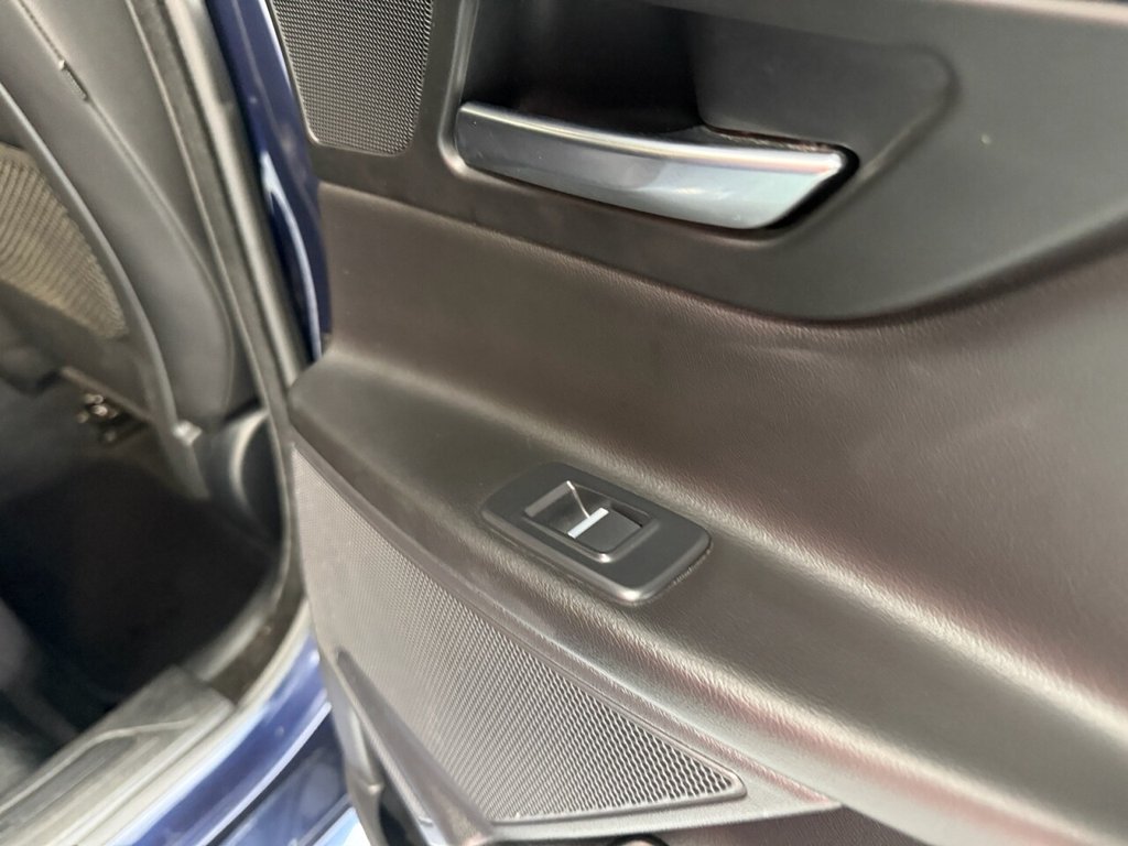 Used Jaguar XE 2017 for sale - 77341313: Photo 7