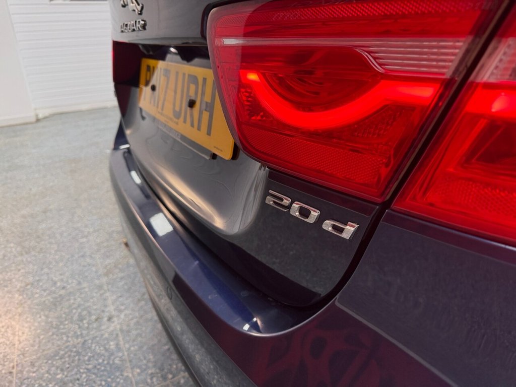 Used Jaguar XE 2017 for sale - 77341313: Photo 8