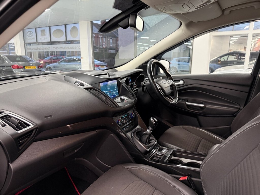 Used Ford Kuga 2017 for sale - 76776653: Photo 15