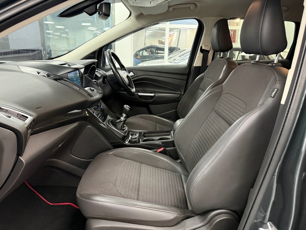 Used Ford Kuga 2017 for sale - 76776653: Photo 16