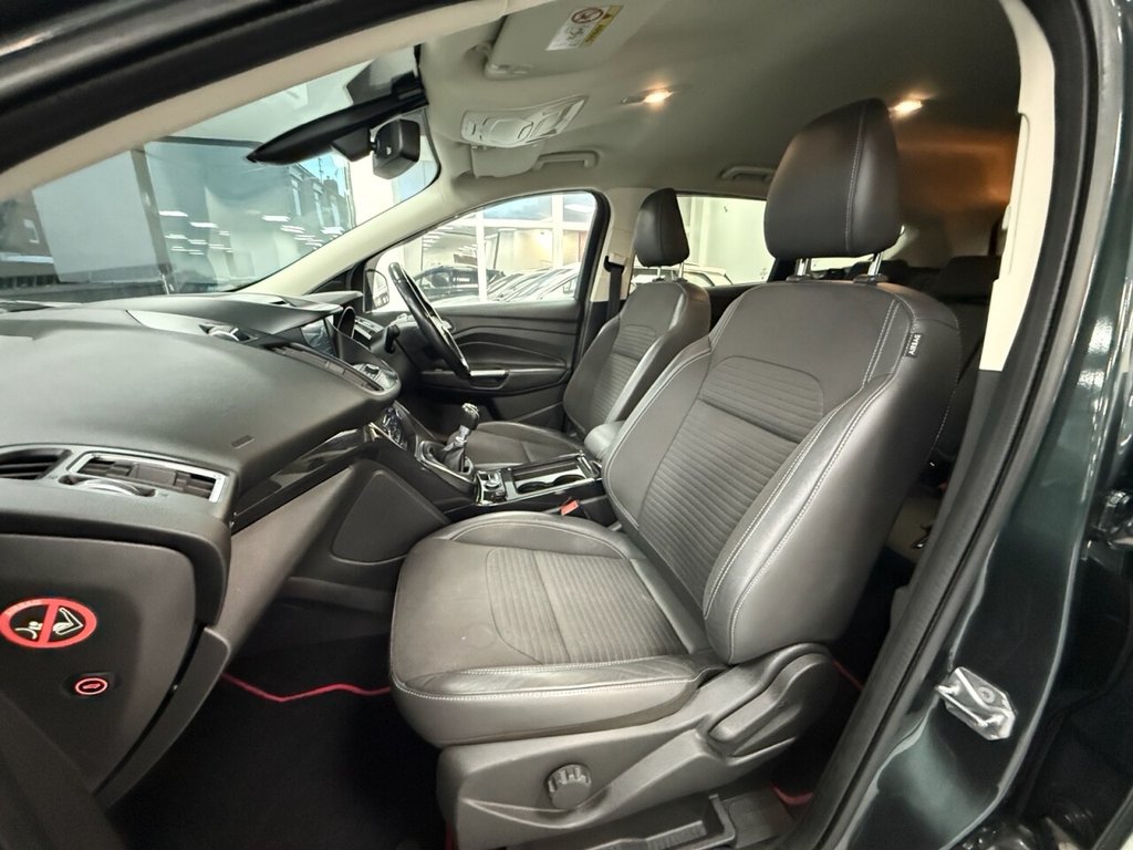 Used Ford Kuga 2017 for sale - 76776653: Photo 17