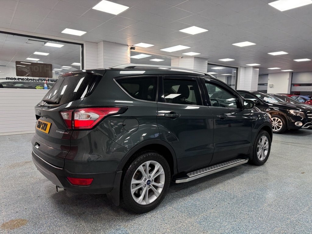 Used Ford Kuga 2017 for sale - 76776653: Photo 2