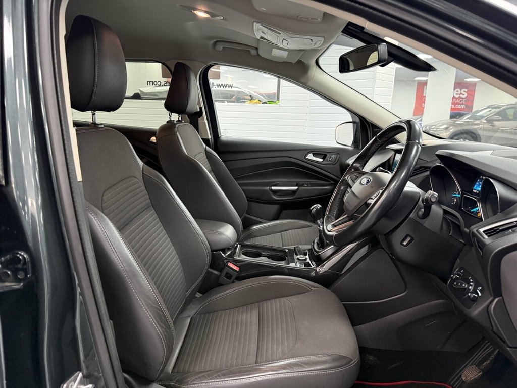 Used Ford Kuga 2017 for sale - 76776653: Photo 24