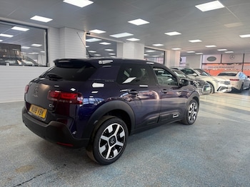 Used Citroen C4 Cactus 2018 for sale - 77200591: Photo