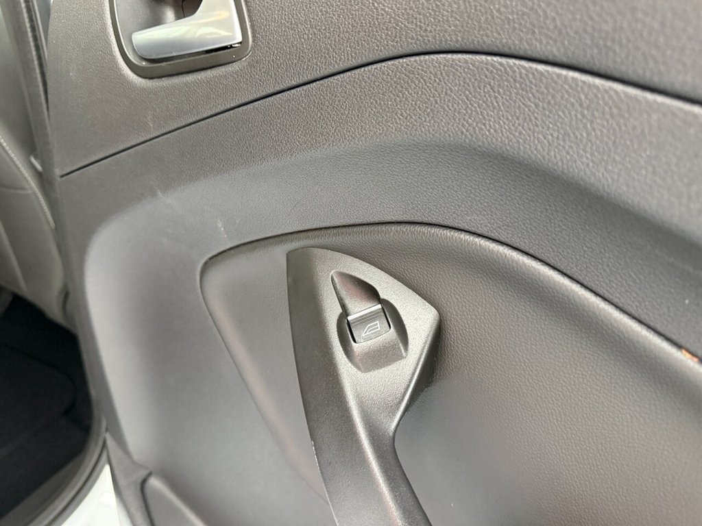 Used Ford Kuga 2019 for sale - 76776684: Photo 6