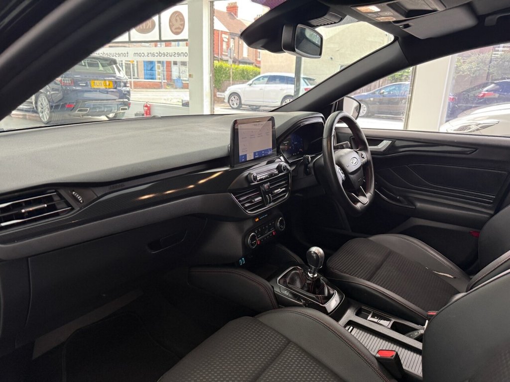 Used Ford Focus 2022 for sale - 76776626: Photo 13