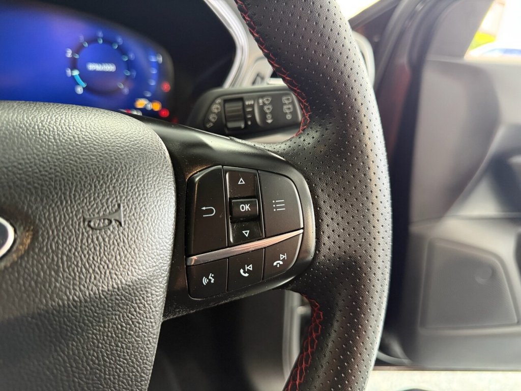 Used Ford Focus 2022 for sale - 76776626: Photo 27