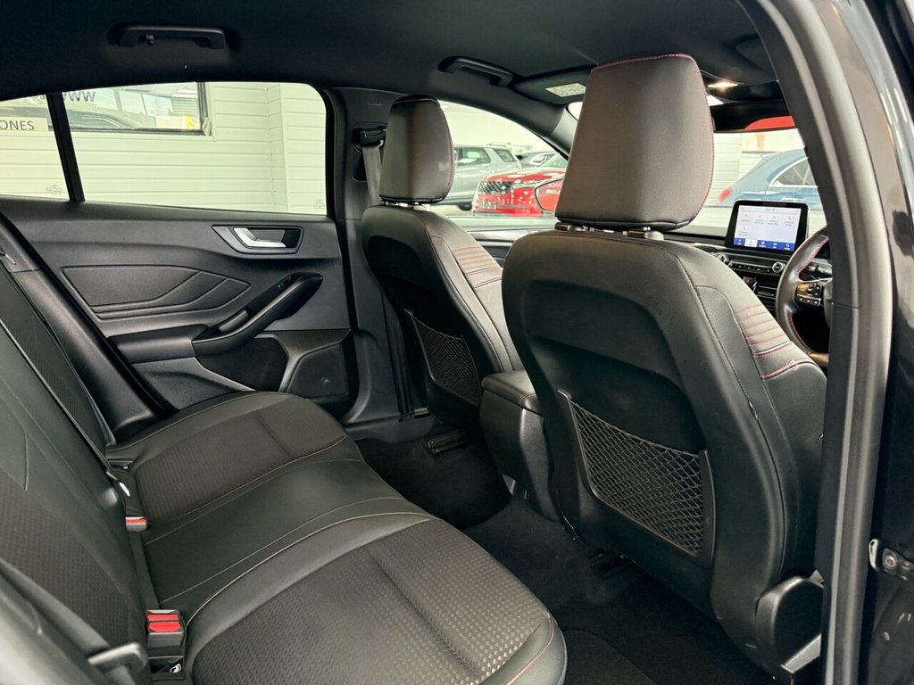 Used Ford Focus 2022 for sale - 76776626: Photo 4