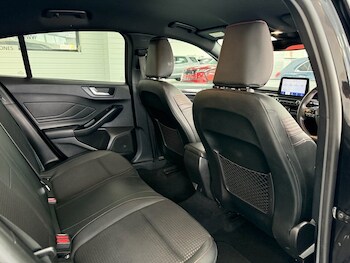 Used Ford Focus 2022 for sale - 76776626: Photo