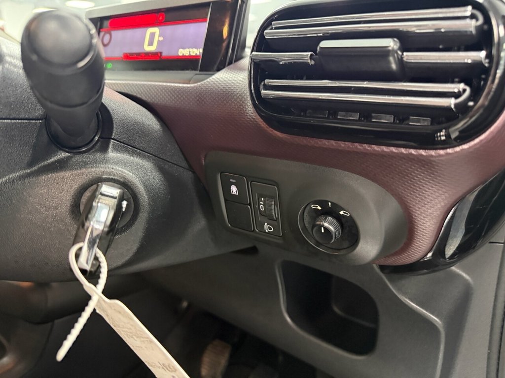 Used Citroen C4 Cactus 2018 for sale - 77422746: Photo 25