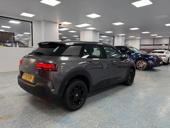 Used Citroen C4 Cactus 2018 for sale - 77422746: Photo